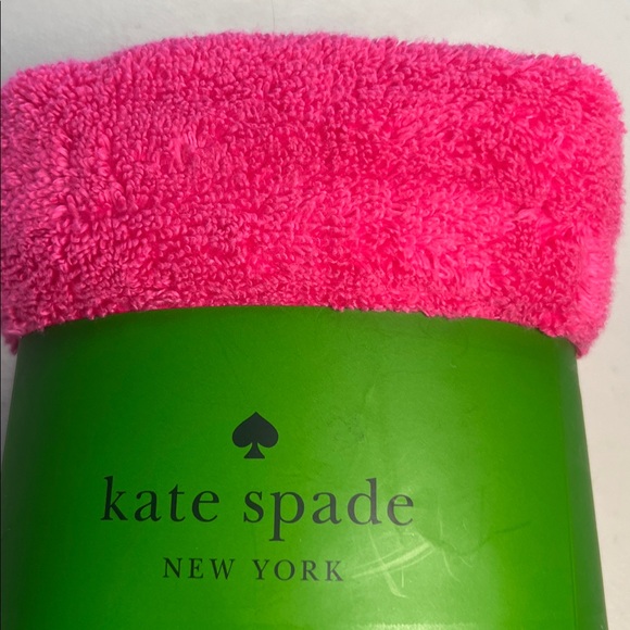 Kate Spade Vibrant Pink Hand Towels - Picture 5 of 5